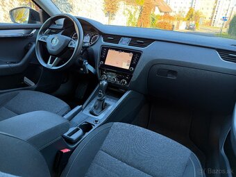 Škoda Octavia 2.0TDI 110kW DSG 2019 FullLED/Navi/Vyhrev/CANT - 9