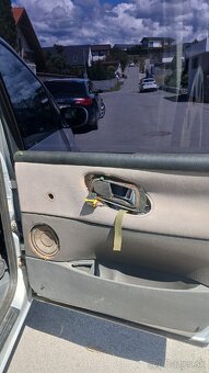 Predám Ford galaxy 1.9tdi - 9
