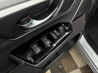 Honda CR-V 2.0 i-MMD Hybrid Lifestyle AWD e-CVT - 9