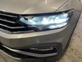 Volkswagen Passat Alltrack 2.0 TDI DSG 4Motion 140 kW - 9