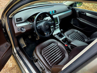 VW Passat 2.0 TDI 4motion - 9