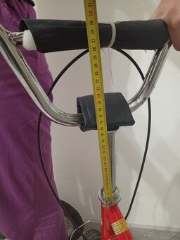 Detská kolobežka s nafukovacími kolesami - 9