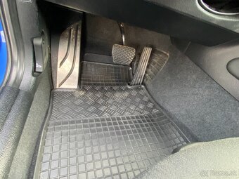 BMW 120D xDrive – M-paket, automat, TOP stav, odpočet DPH - 9