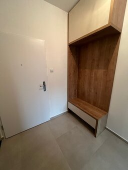 na prenájom 3 izb. byt, Geologická ul. - 9