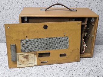 ☆ starožitné elektronkove radio Tesla 3101B - 9