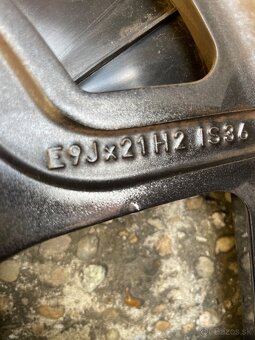 original elektrony BMW iX 7 255/50 R21 - 9
