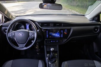 Toyota Auris 1.6 benzin 2019 - 9