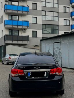 Chevrolet Cruze - 9
