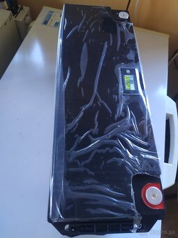 LifePo4 12v 200Ah - 9