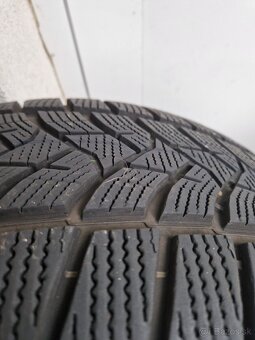 Zimné pneu. 235/55 R 17 Dunlop - 9