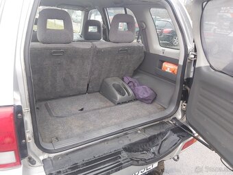Suzuki Grand Vitara 2.0 TD ABS A/C - 9