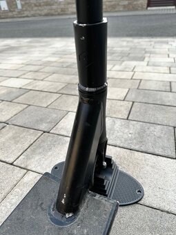 Kolobežka freestyle STRIKER GRAVIS L black - 9