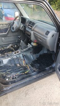 Suzuki Jimny 1.3 benzín 4x4 - 9