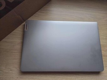 Lenovo IdeaPad 1 15AMN7 AMD 7120U,8GB/256GB,zaruka,brasna - 9