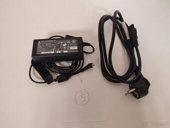 Napájacie adaptéry pre notebooky - 9