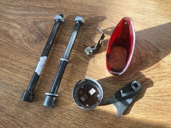 Predám náhradné diely na jawetta 551 a Štadión S 11 a S 22 - 9