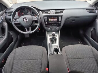 Škoda Octavia 2.0 TDI Executive 110 kW - 9