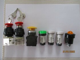 Predam kontrolky a tlačitka -prepinače-SCHNAIDER - 9
