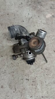 Kia k2500 valník 2006r Štartér ,alternator,.. - 9