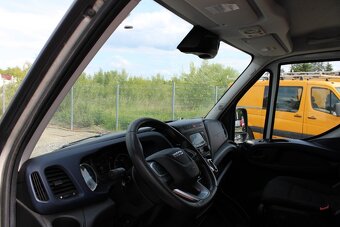 Iveco Daily, 35S180 3,0 L2H2 HiMatic+Led+Navi+Klima+Měchy - 9