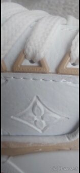 Louis Vuitton Trainer Sneakers - 9