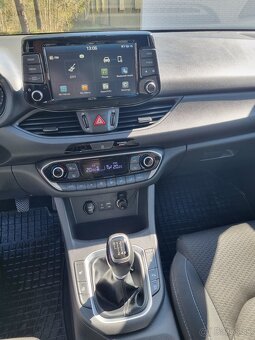 Hyundai i30 CW Kombi 1.4 T-GDi Family - 9