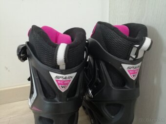 ROLLERBRADE 36,5 - 9