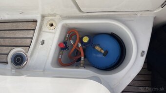 Merry Fisher 895 Offshore - 9