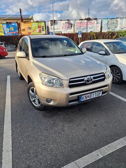 Predam Toyota Rav4 - 9