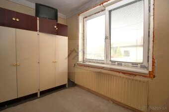 PREDAJ DOM s GARÁŽOU a poz. 539 m² Klížske Hradište - 9