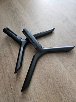 Samsung 4K UHD TV 49" - 9