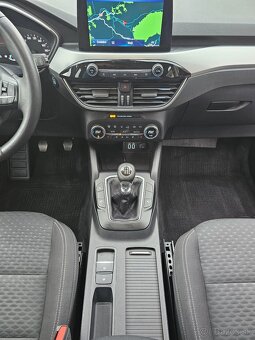 Ford Kuga 1.5tdci 88kw r.v. 2021 LED svetlá, NAVI, vyhrev - 9