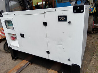 Elektrocentrála, Diesel Agregát FOGO TPG30 30 KVA - - 9