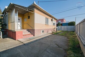 PREDAJ: 3IZBOVÝ RODINNÝ DOM, BLAŽOV - OKR. DUNAJSKÁ STREDA - 9