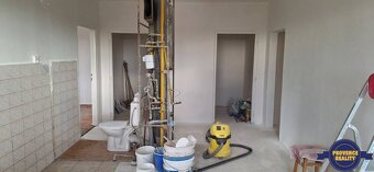 PREDAJ: 3 izbový byt s balkónom, 72 m2 - KOMÁRNO - 9