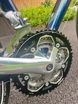 Cestný bicykel zn. TREK - 9
