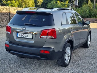 KIA SORENTO 2,2CRDi 4x4 7.MIESTNE - 9