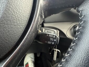 Toyota Yaris 1.5 VVT-iE Active - 9