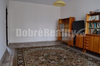 REZERVOVANÉ Predaj 3 - izbového, veľkometrážneho bytu za su - 9