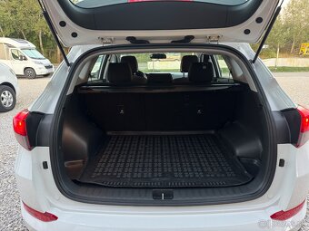 Hyundai Tucson 2.0 Style 4x4, Kamera, LED, Navi 1.Majitel - 9