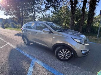 Predám KIA SPORTAGE 1,7 CRDI - 85 KW rok 2011 - 9