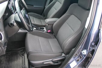 Toyota Auris 1.6 l Valvematic Active - 9