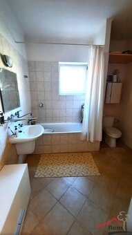 5-izbový dom na predaj Maňa - Veľká Maňa, pozemok 665 m2 - 9