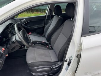 Hyundai i20 1.2i 16V Classic - 9