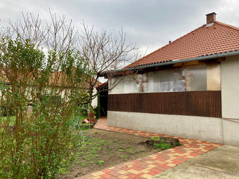 4-izbový rodinný dom s terasou a 7-árovou záhradou, Nová Str - 9