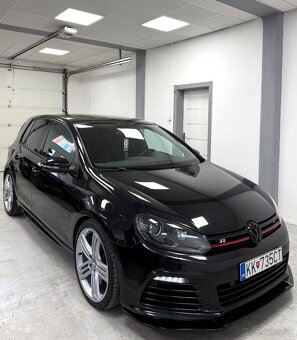 Volkswagen Golf R 2.0 TFSI 199Kw 4Motion - 9