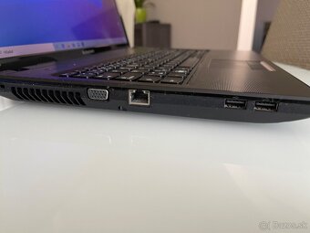 Predám 2 notebooky LENOVO za cenu 1 - 9