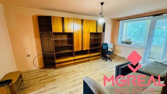 Na predaj 3 i byt s loggiou v Chynoranoch 74 m2 - 9