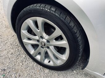 Škoda Octavia Combi 1.6TDI Ambition 2017 - 9