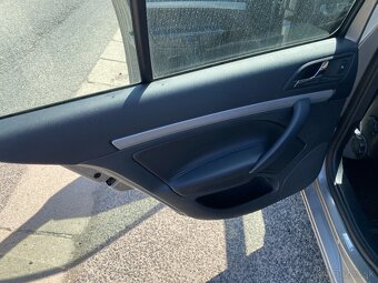 Octavia 1,8 TSI Elegance DSG 118KW - 9